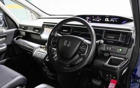 Honda Stepwgn IV, 2016 год, 2 100 000 рублей, 10 фотография