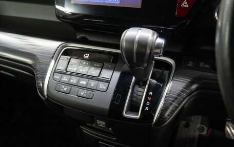 Honda Stepwgn IV, 2016 год, 2 100 000 рублей, 11 фотография