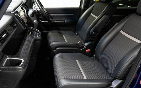 Honda Stepwgn IV, 2016 год, 2 100 000 рублей, 19 фотография