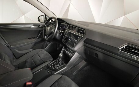 Volkswagen Tiguan II, 2018 год, 3 100 000 рублей, 11 фотография