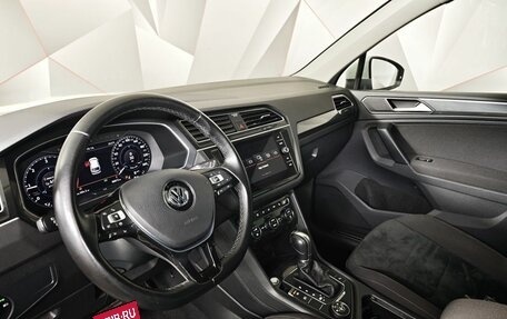 Volkswagen Tiguan II, 2018 год, 3 100 000 рублей, 17 фотография