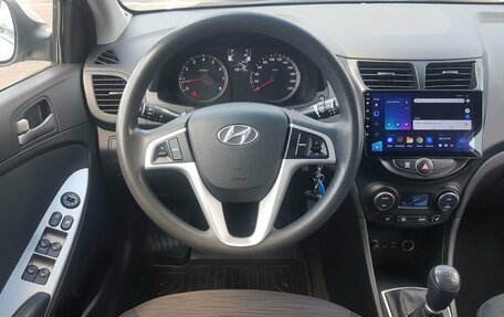 Hyundai Solaris II рестайлинг, 2016 год, 1 098 000 рублей, 8 фотография