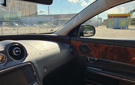 Jaguar XJ IV (X351), 2016 год, 2 600 000 рублей, 12 фотография