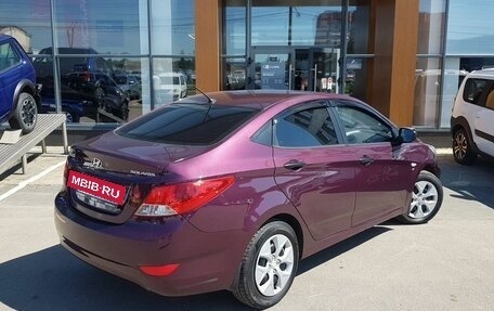 Hyundai Solaris II рестайлинг, 2013 год, 735 000 рублей, 5 фотография