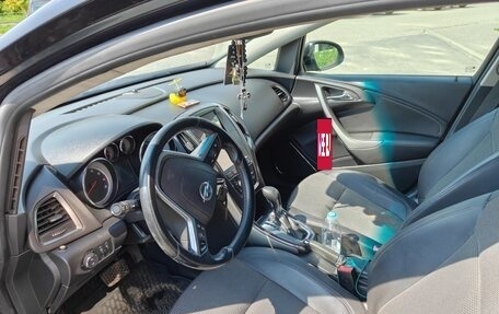 Opel Astra J, 2012 год, 620 000 рублей, 15 фотография