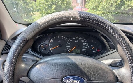 Ford Focus IV, 2003 год, 250 000 рублей, 11 фотография