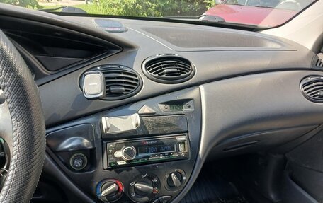 Ford Focus IV, 2003 год, 250 000 рублей, 15 фотография