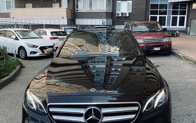 Mercedes-Benz E-Класс, 2019 год, 4 550 000 рублей, 1 фотография