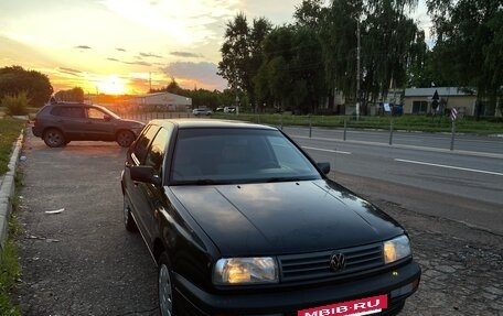 Volkswagen Vento, 1994 год, 200 000 рублей, 12 фотография
