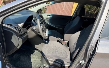 Hyundai Solaris II рестайлинг, 2016 год, 1 170 000 рублей, 19 фотография