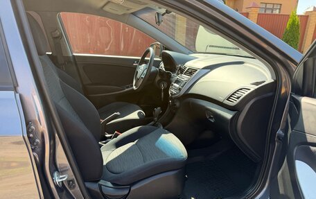 Hyundai Solaris II рестайлинг, 2016 год, 1 170 000 рублей, 32 фотография