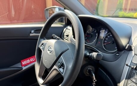 Hyundai Solaris II рестайлинг, 2016 год, 1 170 000 рублей, 36 фотография