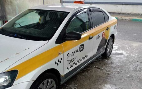 Volkswagen Polo VI (EU Market), 2019 год, 675 000 рублей, 2 фотография
