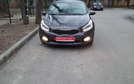 KIA cee'd III, 2012 год, 900 000 рублей, 2 фотография