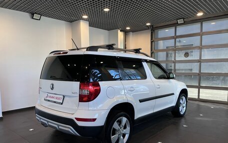 Skoda Yeti I рестайлинг, 2014 год, 1 095 000 рублей, 3 фотография