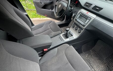 Volkswagen Passat B6, 2006 год, 900 000 рублей, 9 фотография