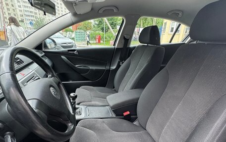 Volkswagen Passat B6, 2006 год, 900 000 рублей, 16 фотография