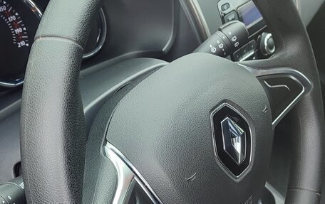 Renault Sandero II рестайлинг, 2020 год, 1 400 000 рублей, 18 фотография