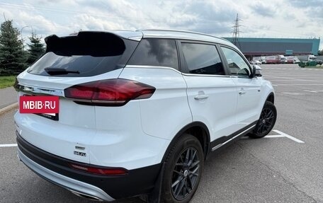 Geely Atlas, 2022 год, 1 900 000 рублей, 3 фотография