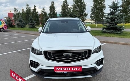 Geely Atlas, 2022 год, 1 900 000 рублей, 5 фотография