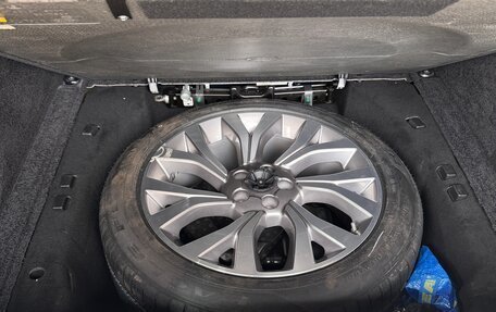 Land Rover Range Rover IV рестайлинг, 2018 год, 6 800 000 рублей, 14 фотография