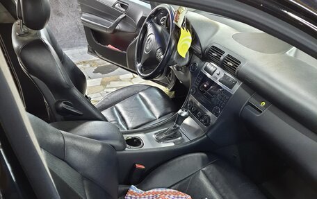 Mercedes-Benz C-Класс, 2004 год, 800 000 рублей, 3 фотография