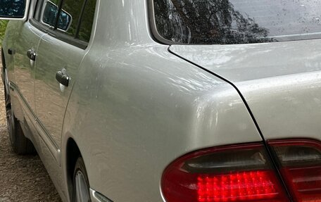 Mercedes-Benz E-Класс, 1998 год, 515 000 рублей, 6 фотография