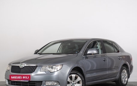 Skoda Superb III рестайлинг, 2012 год, 1 079 000 рублей, 6 фотография