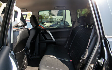 Toyota Land Cruiser Prado 150 рестайлинг 2, 2013 год, 3 498 000 рублей, 9 фотография