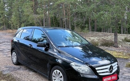 Mercedes-Benz B-Класс, 2013 год, 1 150 000 рублей, 2 фотография