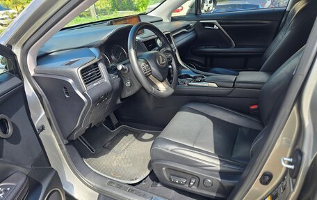 Lexus RX IV рестайлинг, 2019 год, 4 150 000 рублей, 34 фотография