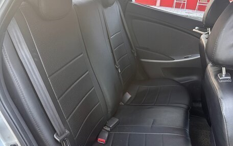 Hyundai Solaris II рестайлинг, 2011 год, 450 000 рублей, 7 фотография