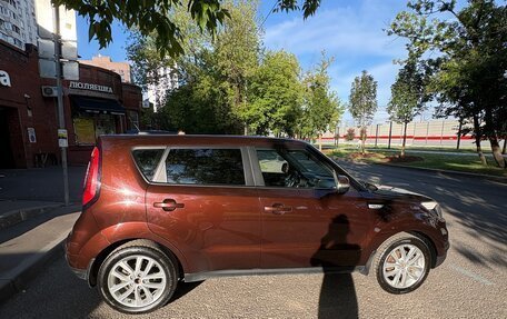 KIA Soul II рестайлинг, 2017 год, 1 380 000 рублей, 2 фотография
