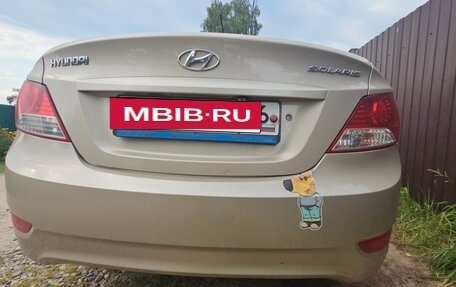 Hyundai Solaris II рестайлинг, 2012 год, 650 000 рублей, 15 фотография