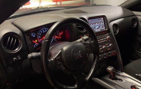 Nissan GT-R, 2012 год, 8 800 000 рублей, 7 фотография