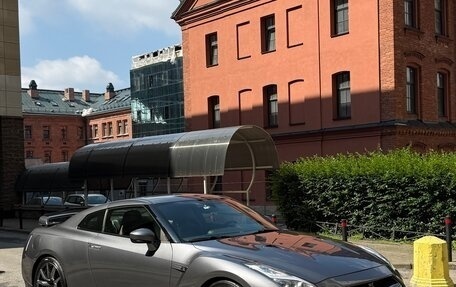 Nissan GT-R, 2012 год, 8 800 000 рублей, 10 фотография