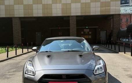 Nissan GT-R, 2012 год, 8 800 000 рублей, 9 фотография