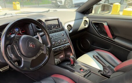 Nissan GT-R, 2012 год, 8 800 000 рублей, 21 фотография