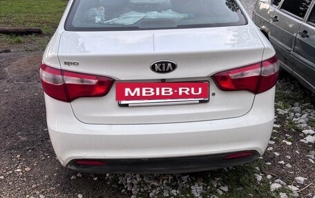 KIA Rio III рестайлинг, 2015 год, 880 000 рублей, 6 фотография