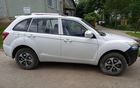 Lifan X60 I рестайлинг, 2016 год, 500 000 рублей, 3 фотография