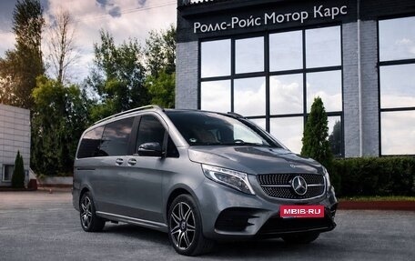 Mercedes-Benz V-Класс, 2021 год, 7 100 000 рублей, 1 фотография