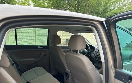 Volkswagen Golf Plus II, 2011 год, 700 000 рублей, 7 фотография