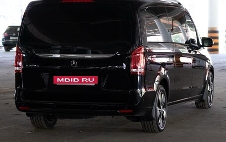 Mercedes-Benz V-Класс, 2021 год, 19 500 000 рублей, 30 фотография