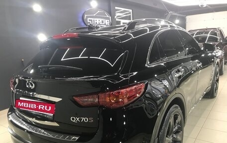 Infiniti QX70, 2014 год, 2 490 000 рублей, 5 фотография