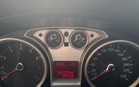 Ford Focus II рестайлинг, 2010 год, 700 000 рублей, 4 фотография