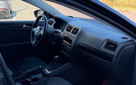 Volkswagen Jetta VI, 2012 год, 1 050 000 рублей, 7 фотография