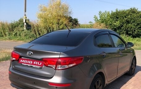 KIA Rio III рестайлинг, 2016 год, 880 000 рублей, 5 фотография