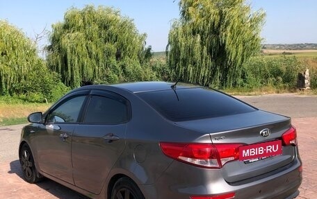 KIA Rio III рестайлинг, 2016 год, 880 000 рублей, 8 фотография