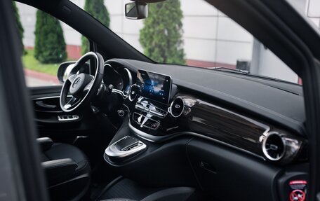 Mercedes-Benz V-Класс, 2021 год, 7 100 000 рублей, 13 фотография