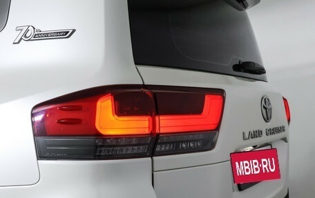 Toyota Land Cruiser, 2021 год, 8 898 000 рублей, 22 фотография